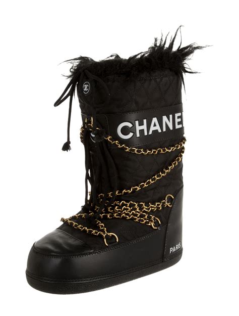 moon boots chanel|Chanel Moon Boots .